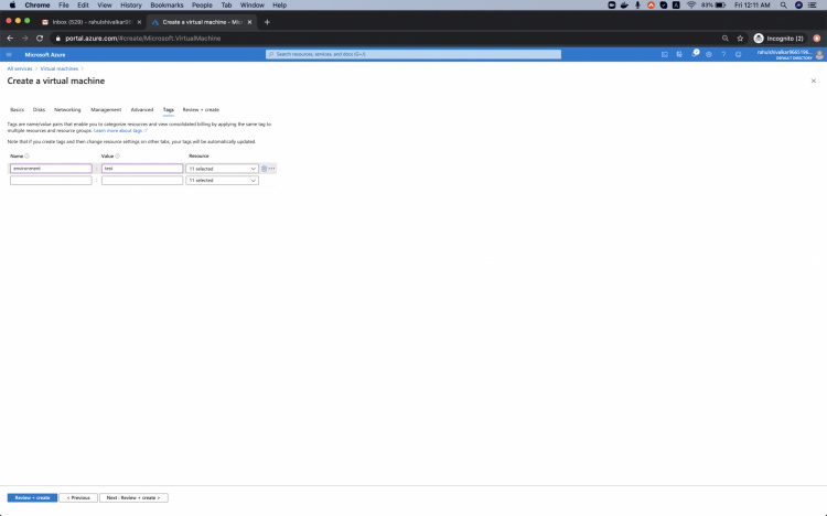 Revisar la configuración y crear la máquina virtual