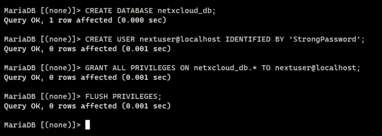 crear base de datos mariadb y usuario para Nextcloud